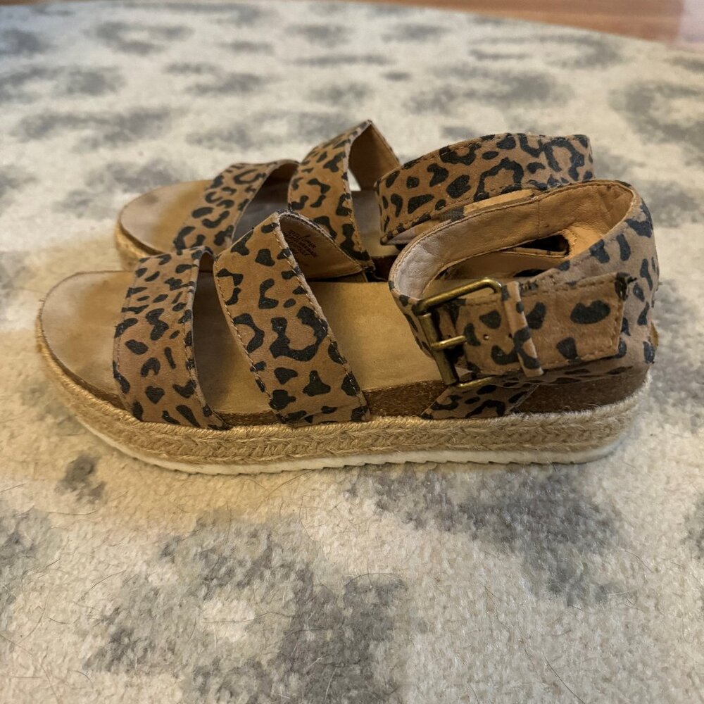 Universal Threads Espardrille Sandals